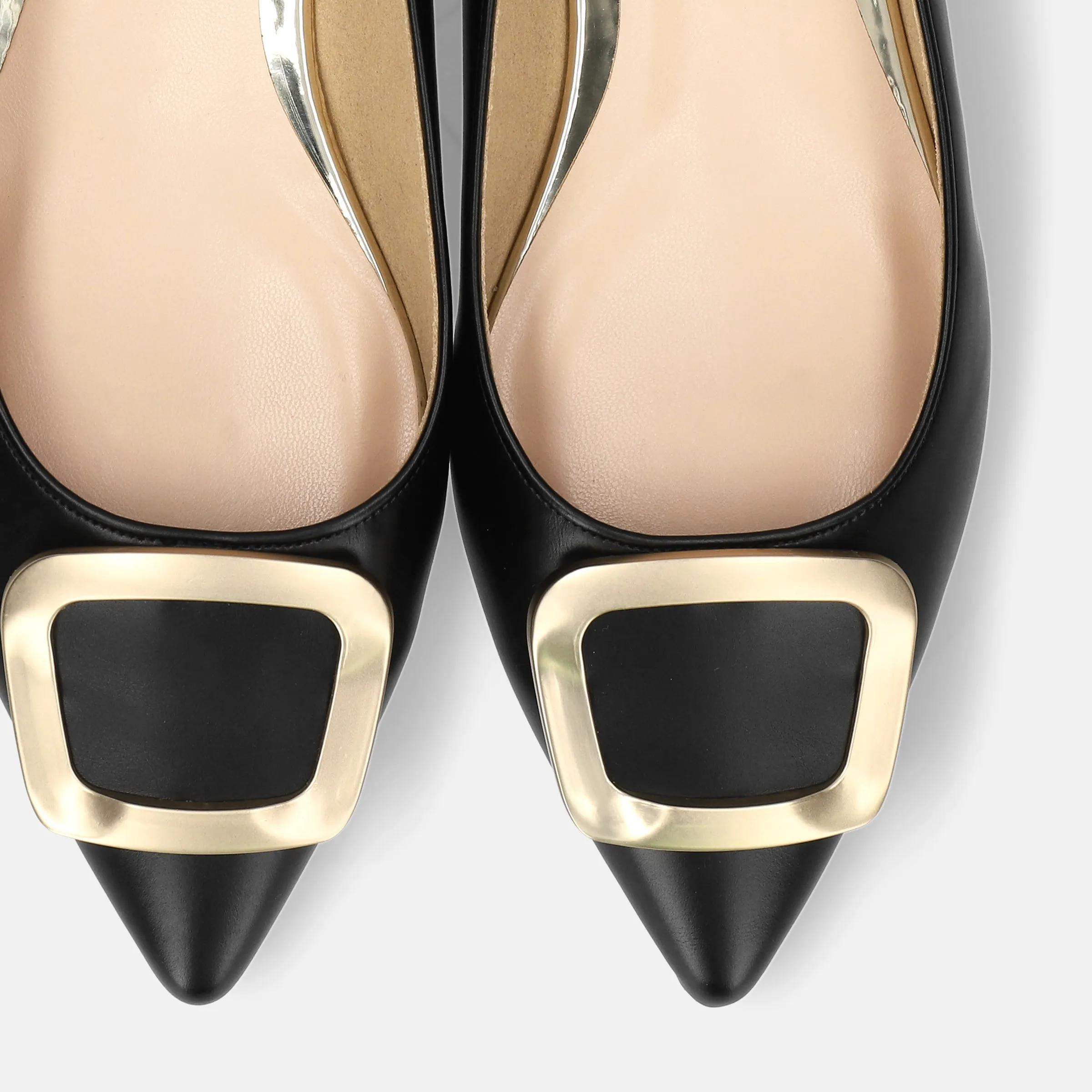 10% OFF: 2024SS: Pointed toe buckle flat shoes (4785) Black