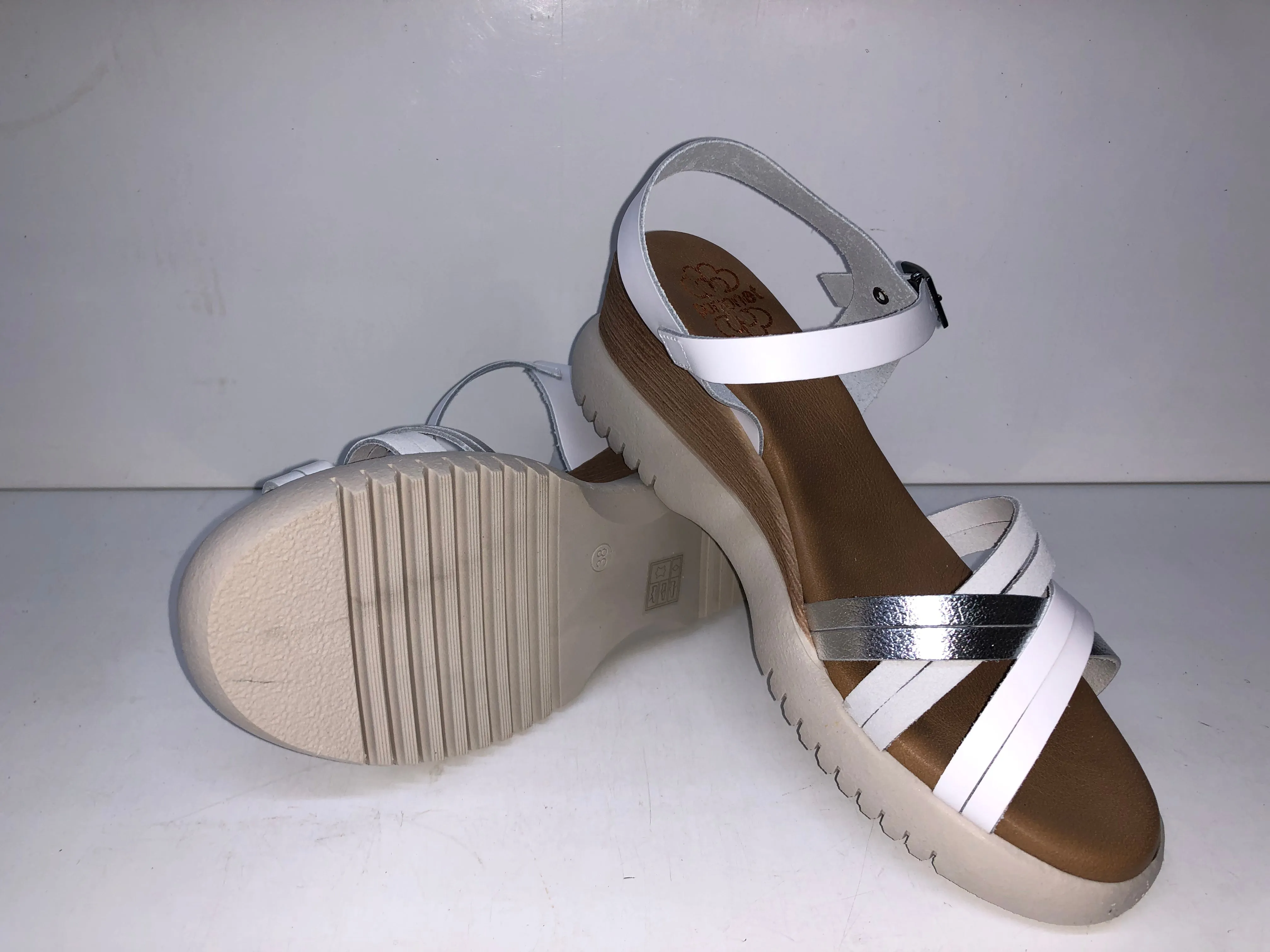 3025 WHITE SILVER