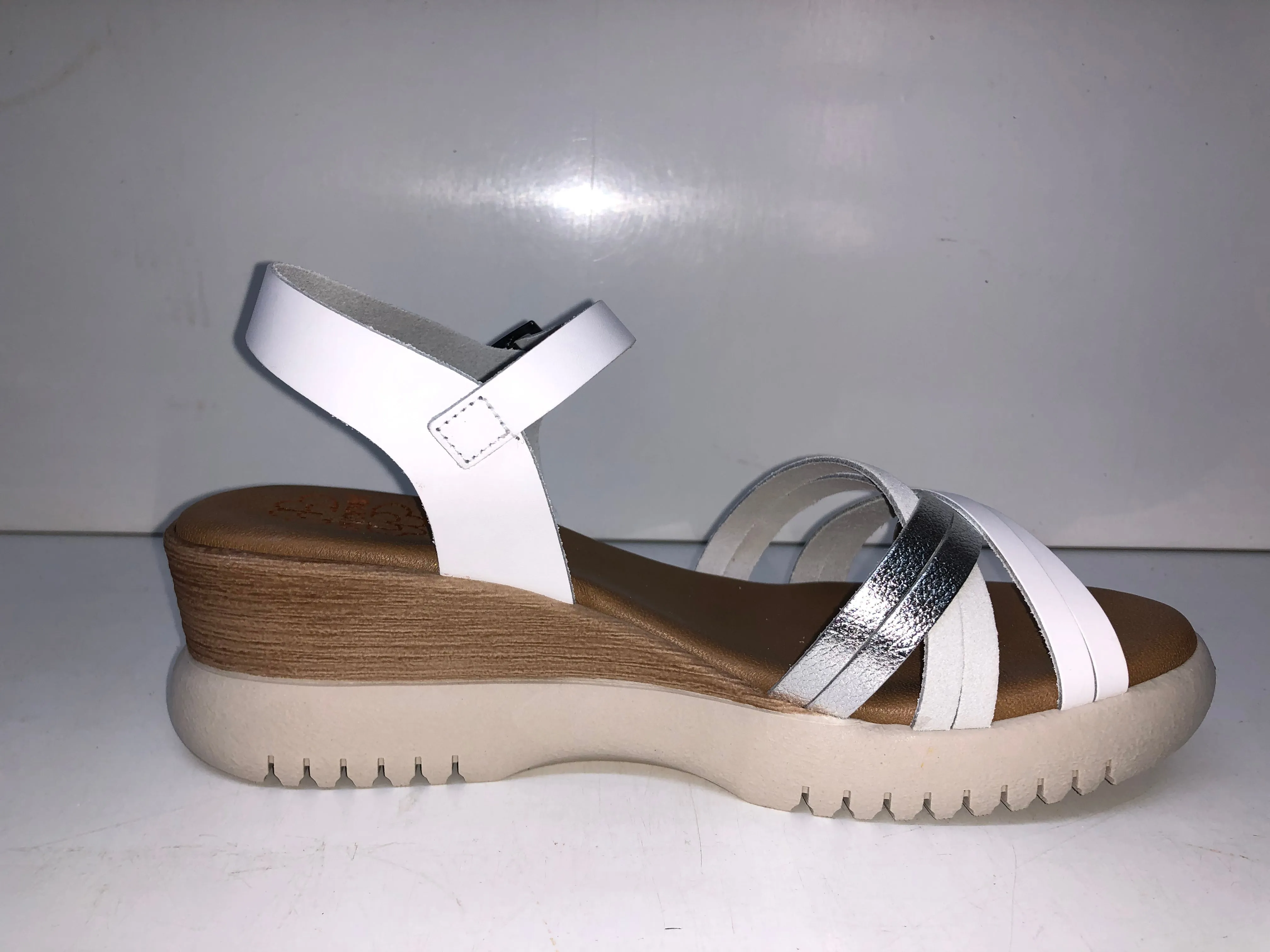3025 WHITE SILVER