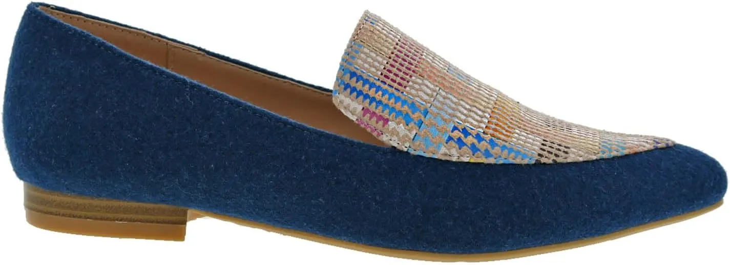 Bellini Ferris Women's Elegant Flat with Pointed Toe