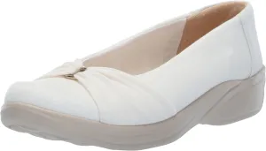 BZees Women's Paige Machine Washable Slip on Loafer