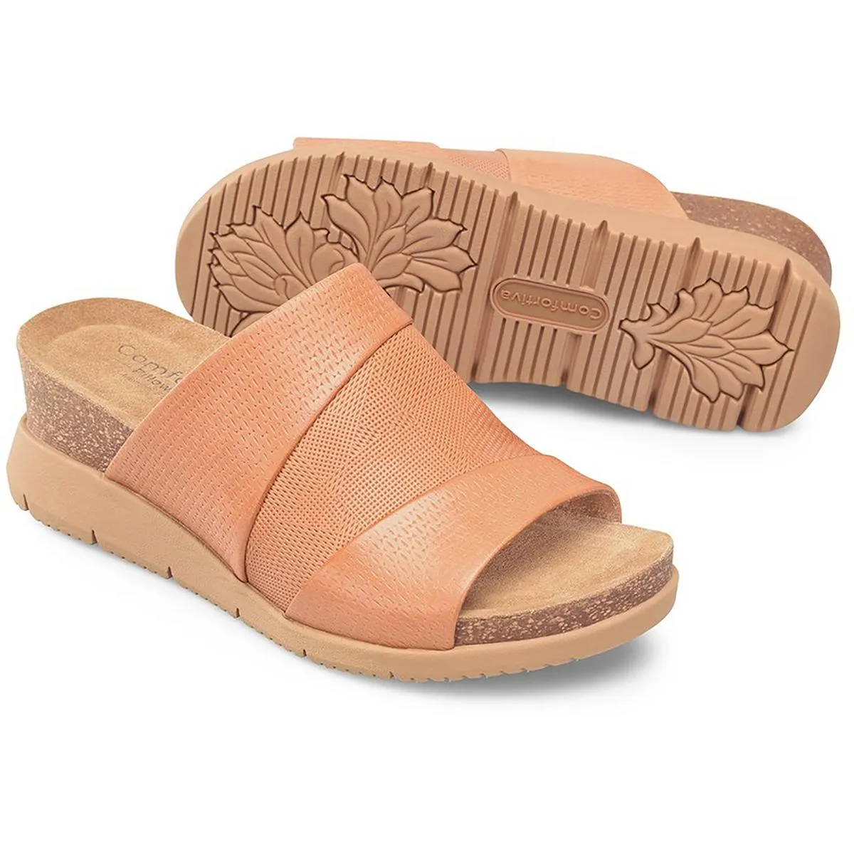 Comfortiva Womens Smithie Leather Slip On Mule Sandals