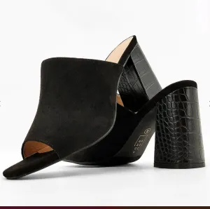 Gaia Black Suede Wedge