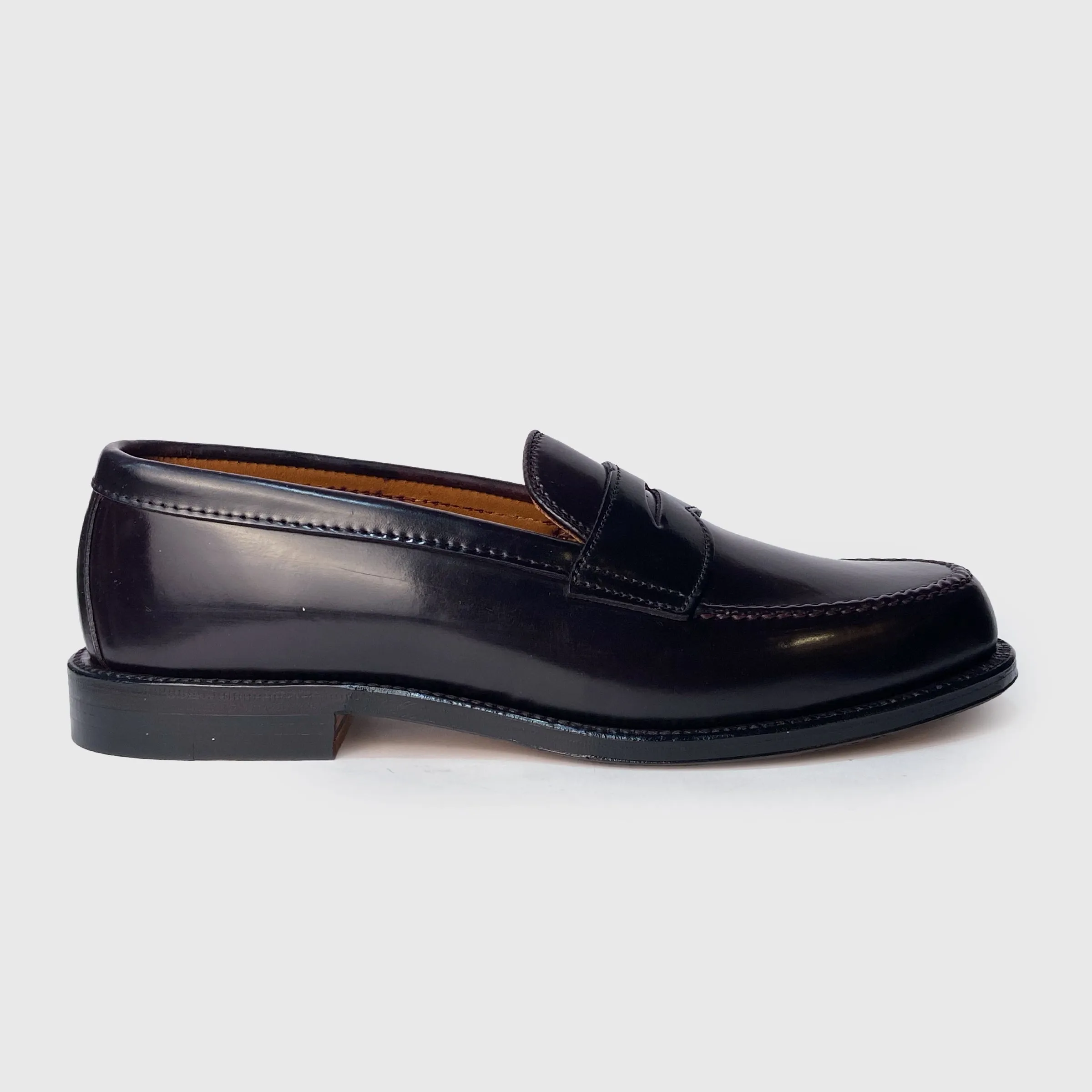 Leisure Handsewn Penny Loafer Color 8 Shell Cordovan 986