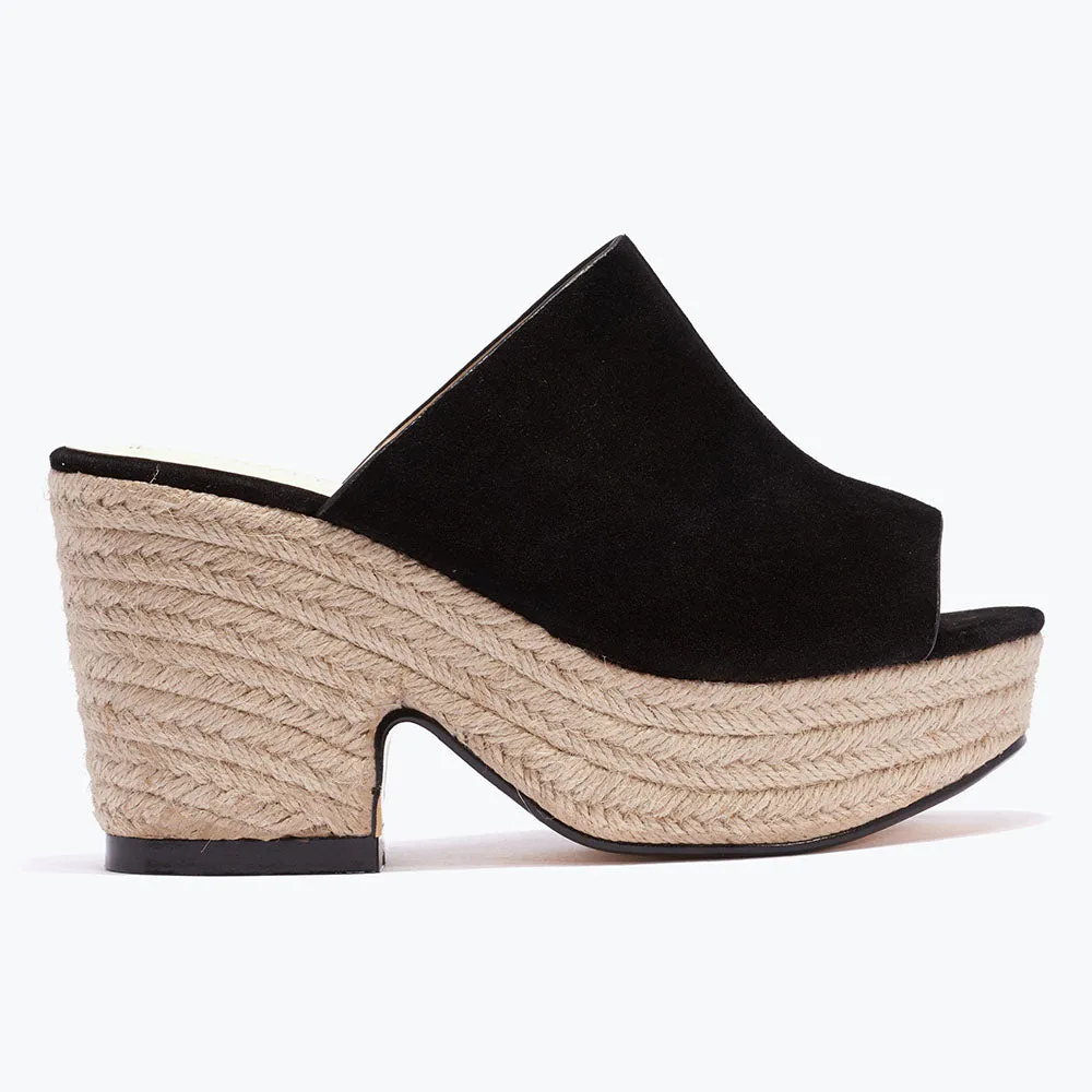 Lenka1-Black