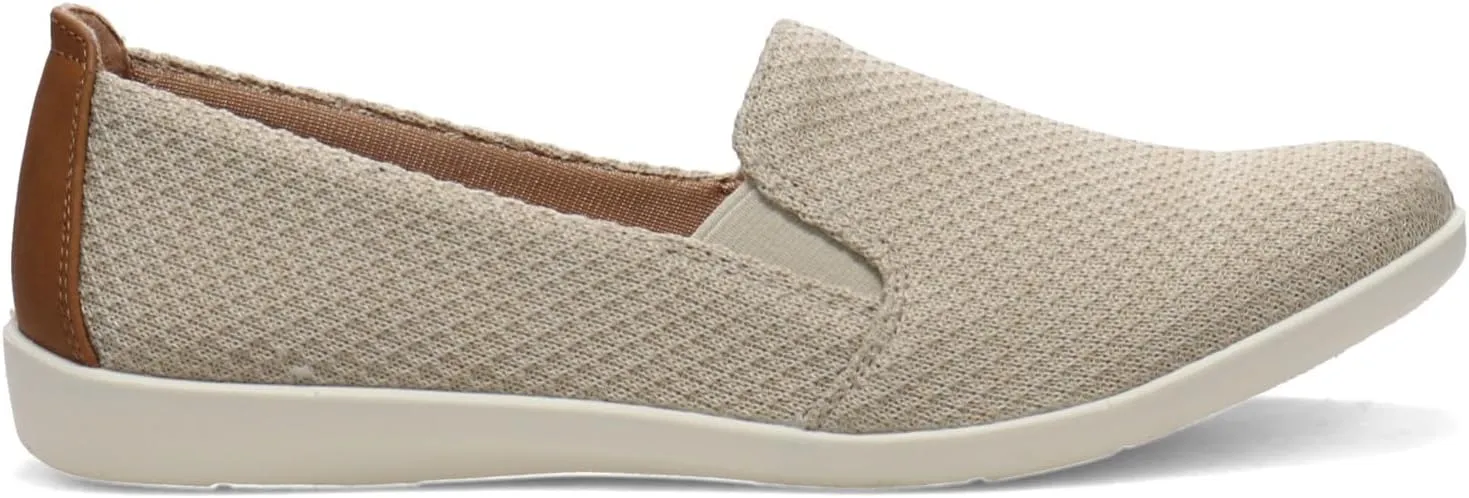 LifeStride Womens Next Level Slip-On Sneaker Cream 10 M