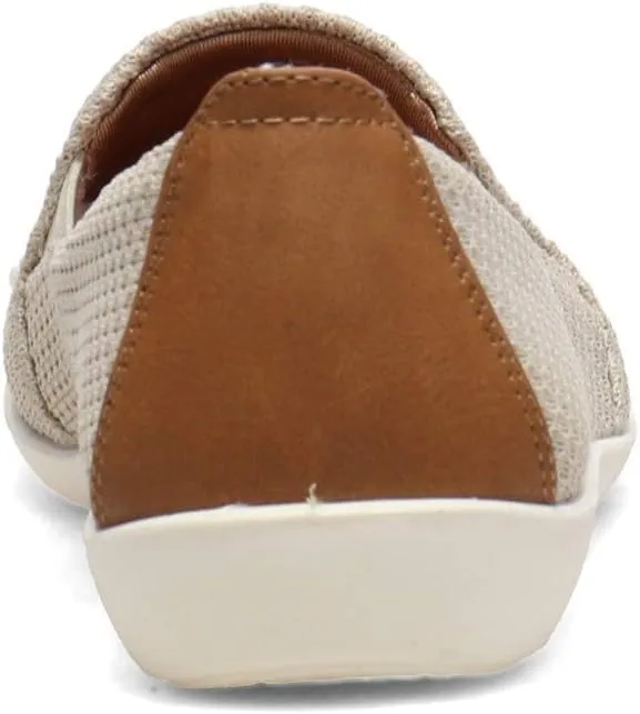 LifeStride Womens Next Level Slip-On Sneaker Cream 10 M
