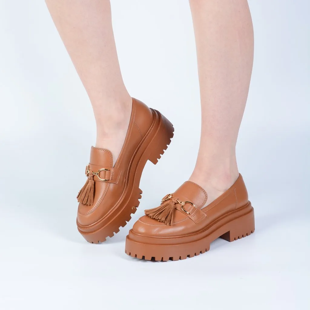 Loafer Tratorado Franjas Couro
