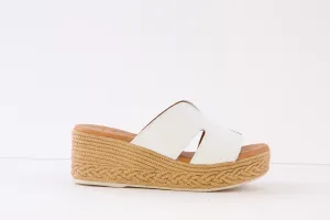 OH MY SANDALS - 5221 MEDIUM WEDGE MULE - WHITE