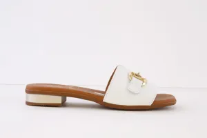 OH MY SANDALS - 5340 FLAT FASHION MULE - WHITE