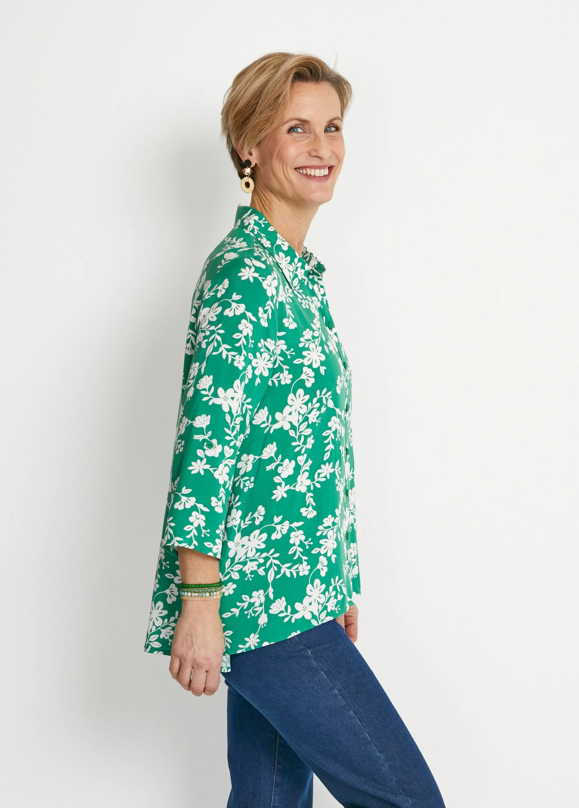 Printed blouse with 3/4 sleeves and longer back