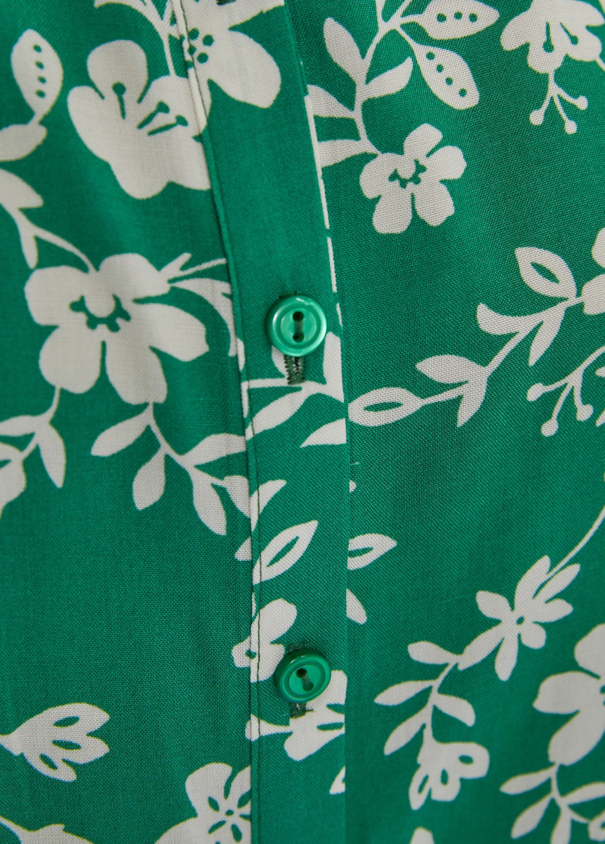 Printed blouse with 3/4 sleeves and longer back