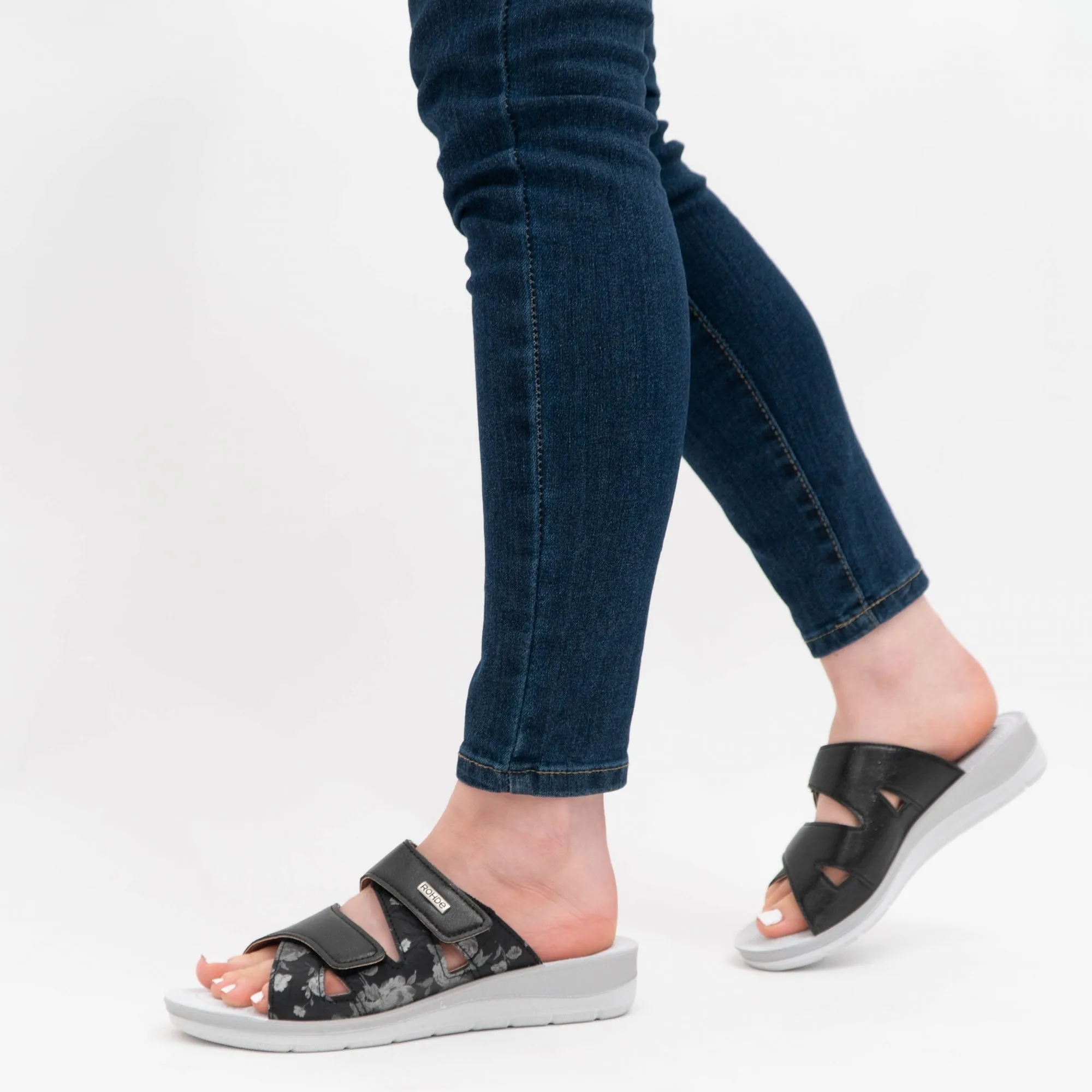 Rohde 1361 Womens Slip-On Mule Sandals Black
