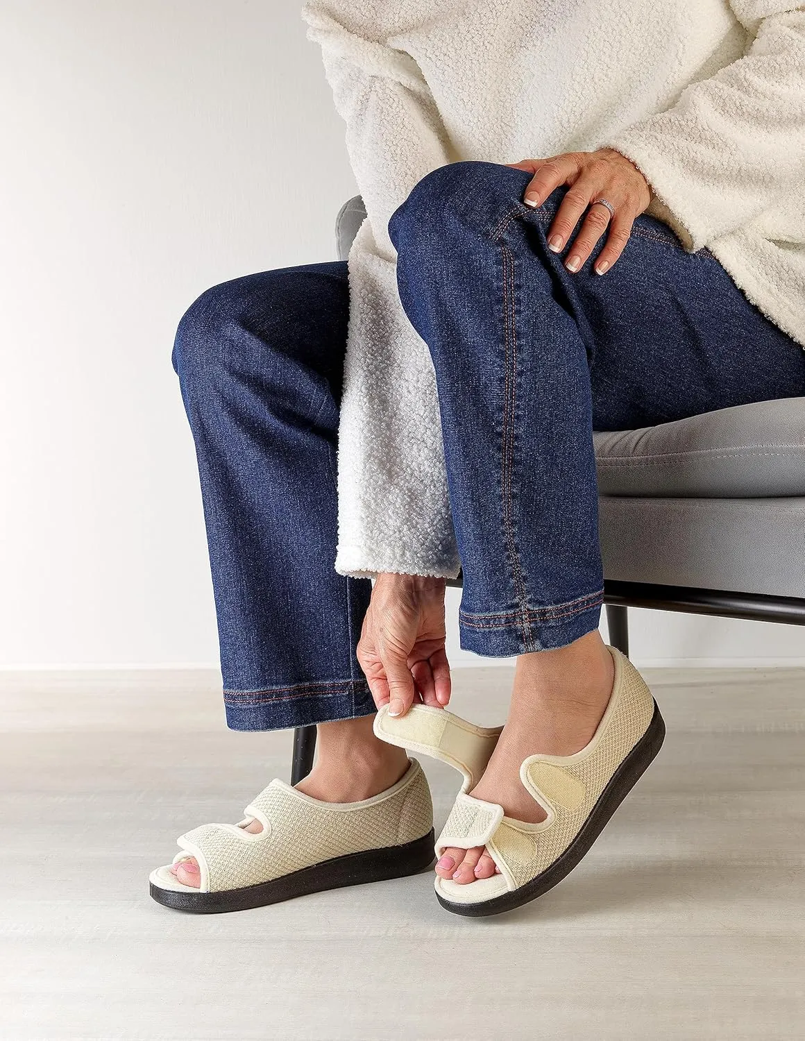 Silverts Diabetic Sandals for Women | Extra-Wide Non-Slip Comfortable Slippers for Elderly, Swelling, Sensitive Feet