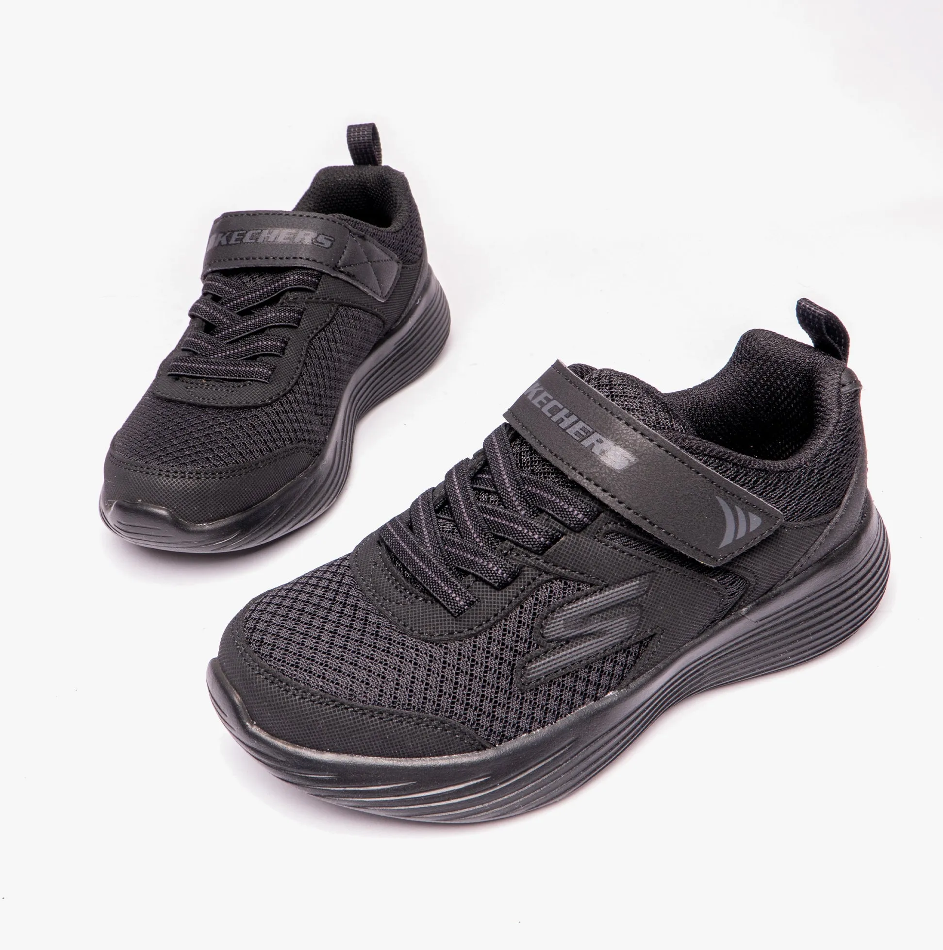 Skechers 405102L/BBK GO RUN 400 School Trainers Black