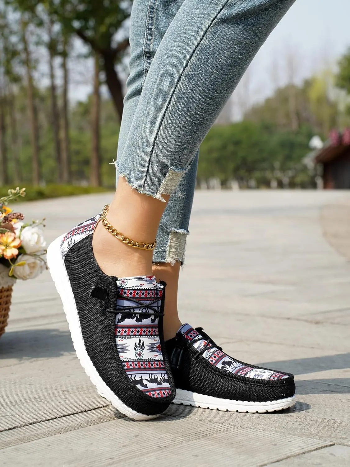 Women's Aztec Print Pattern Canvas Loafer Shoes Ethnic Lace-up Slip-on Sneakers Wide Width and Arch Support Lightweight Walking Breathable Shoes Comfort, Color Blue Brown Rose-Red