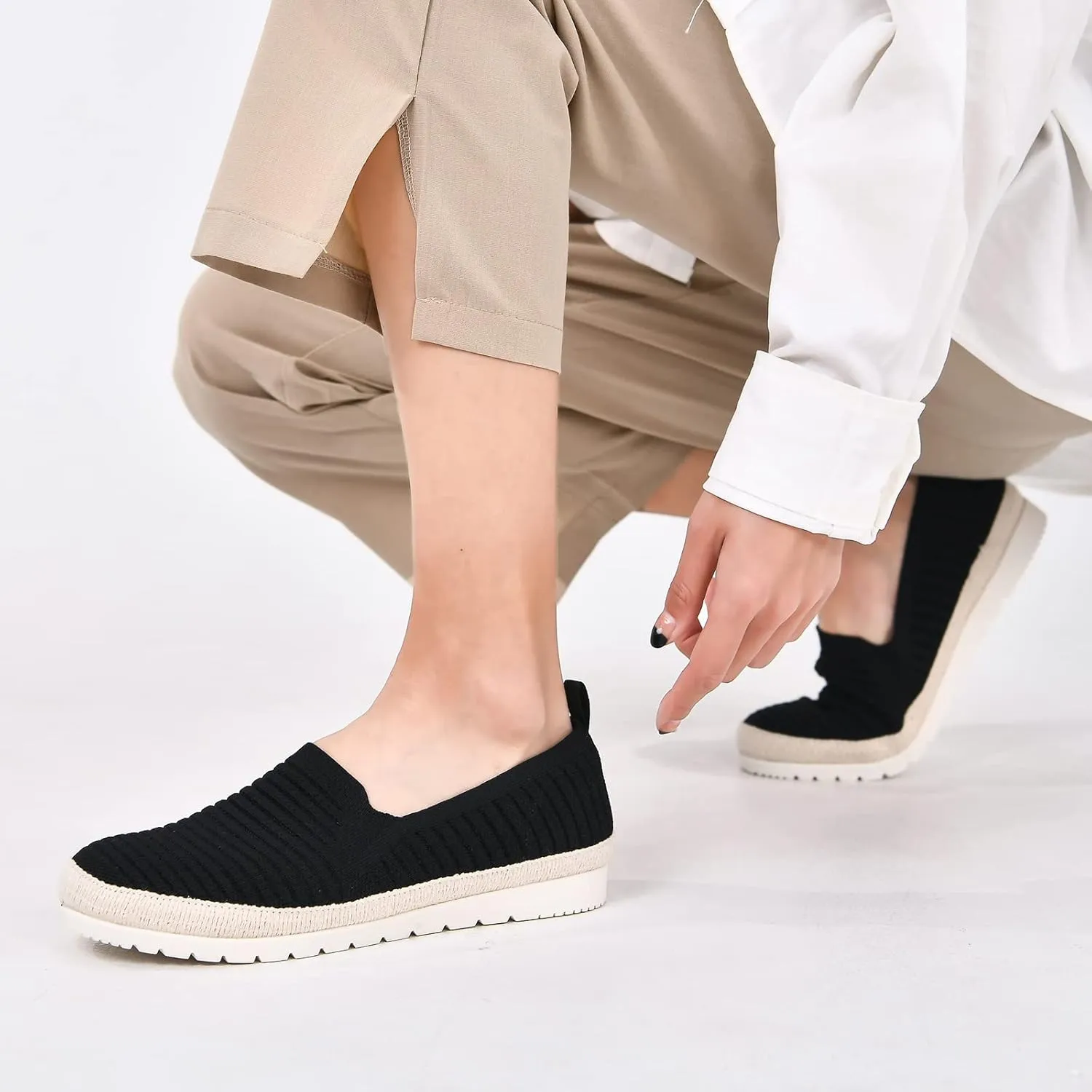 Women's Slip on Loafer Shoes Casual Walking Shoes Comfortable Knit Hands Free Slip ins Sneakers with Arch Support Fashion Work Nurse Flats